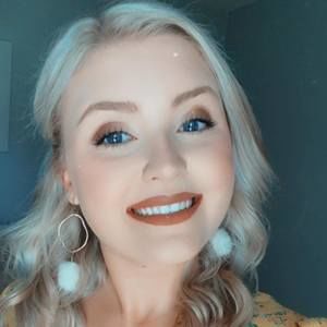 Meet your Posher, Alyssa